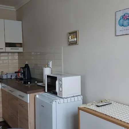 Faluvegi Vendeghaz بيت للعطل Cserepvaralja